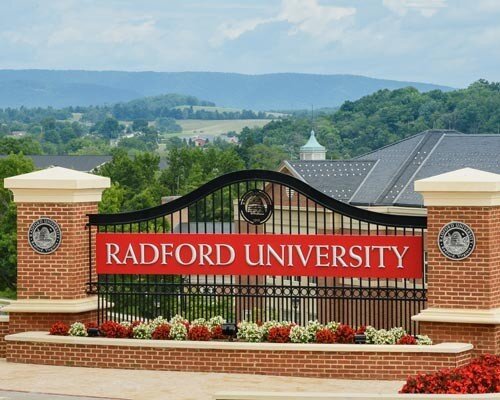 Undergraduate Freshman International Scholarships at Radford University