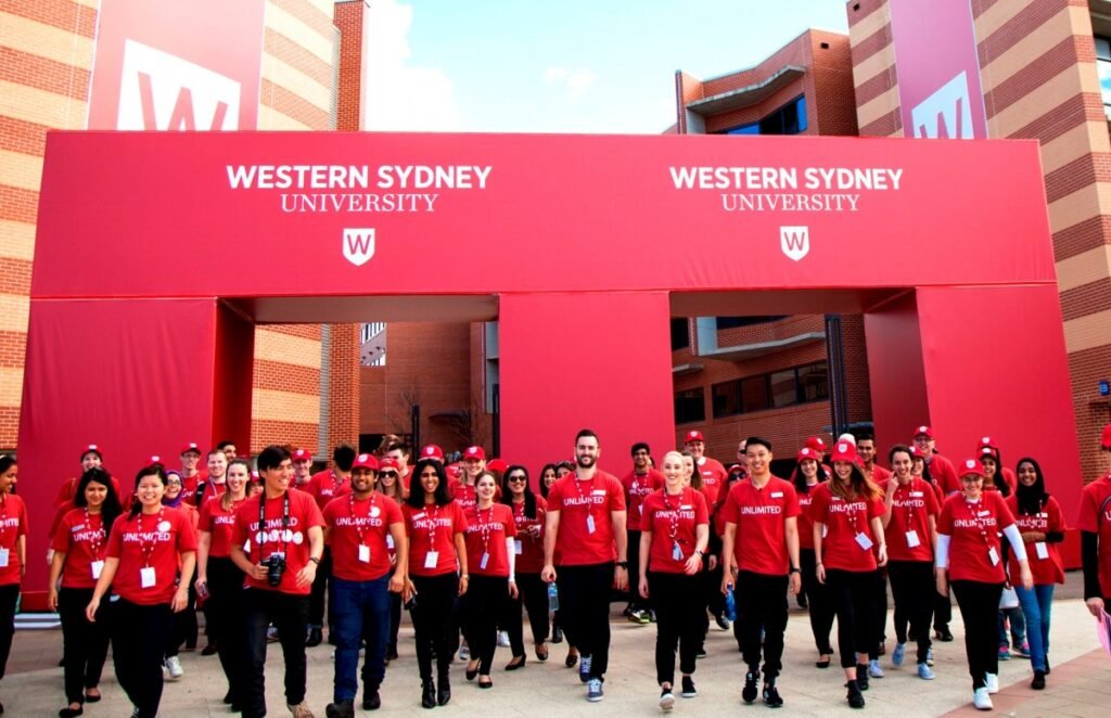 Scholarships at Western Sydney University