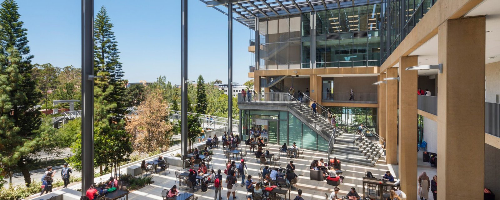 Director’s Scholarships at the University of California Irvine, USA 2023-24